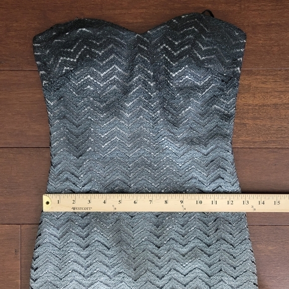 Betsy & Adam Strapless Gray Ombre Glitter Chevron Floor Length Gown Dress Size 2 - Picture 11 of 13